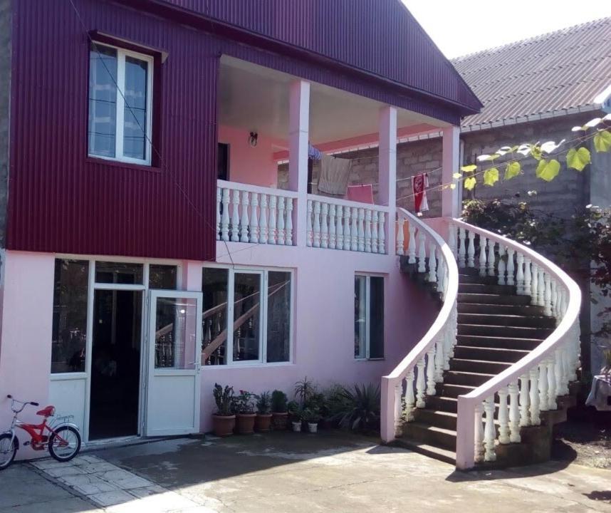 Guesthouse Gia Kobuleti Esterno foto