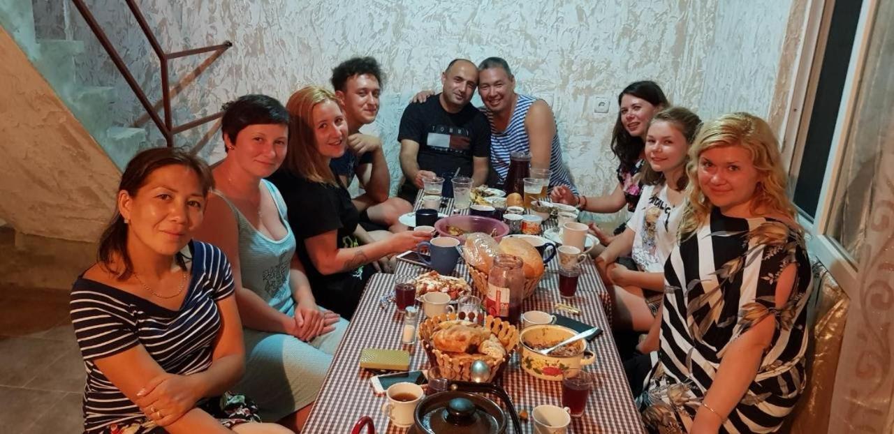 Guesthouse Gia Kobuleti Esterno foto