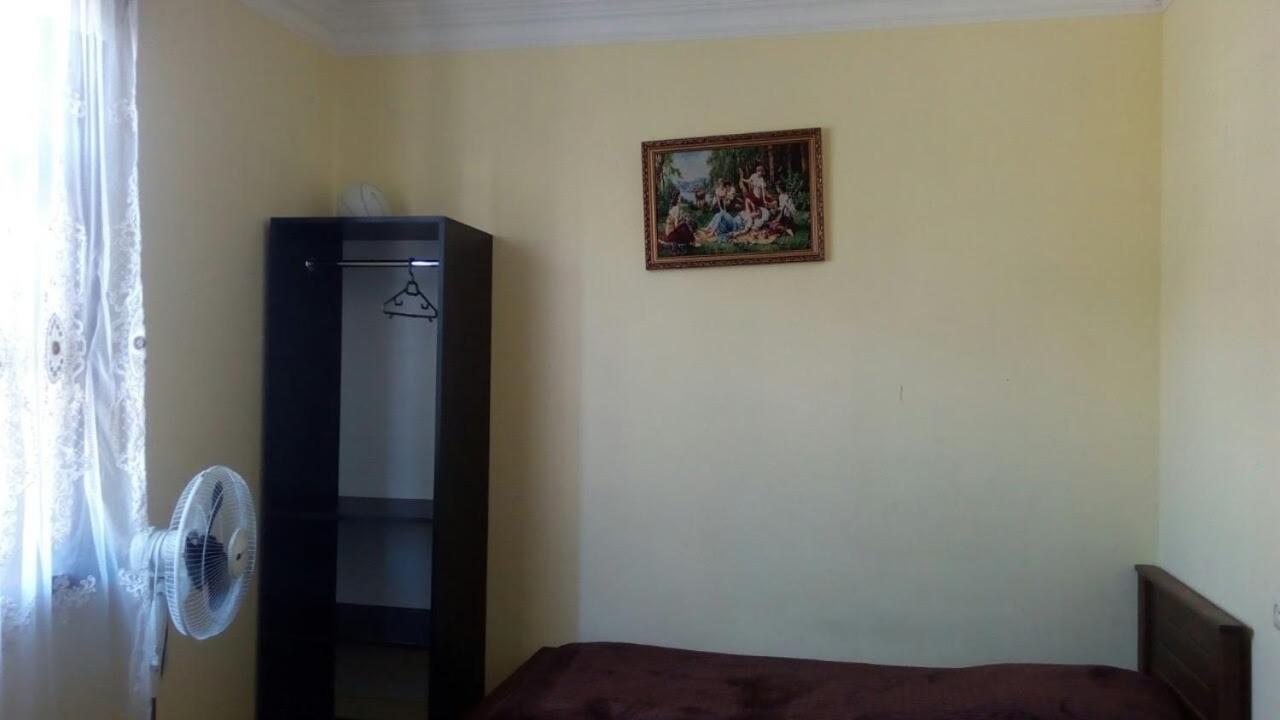 Guesthouse Gia Kobuleti Esterno foto